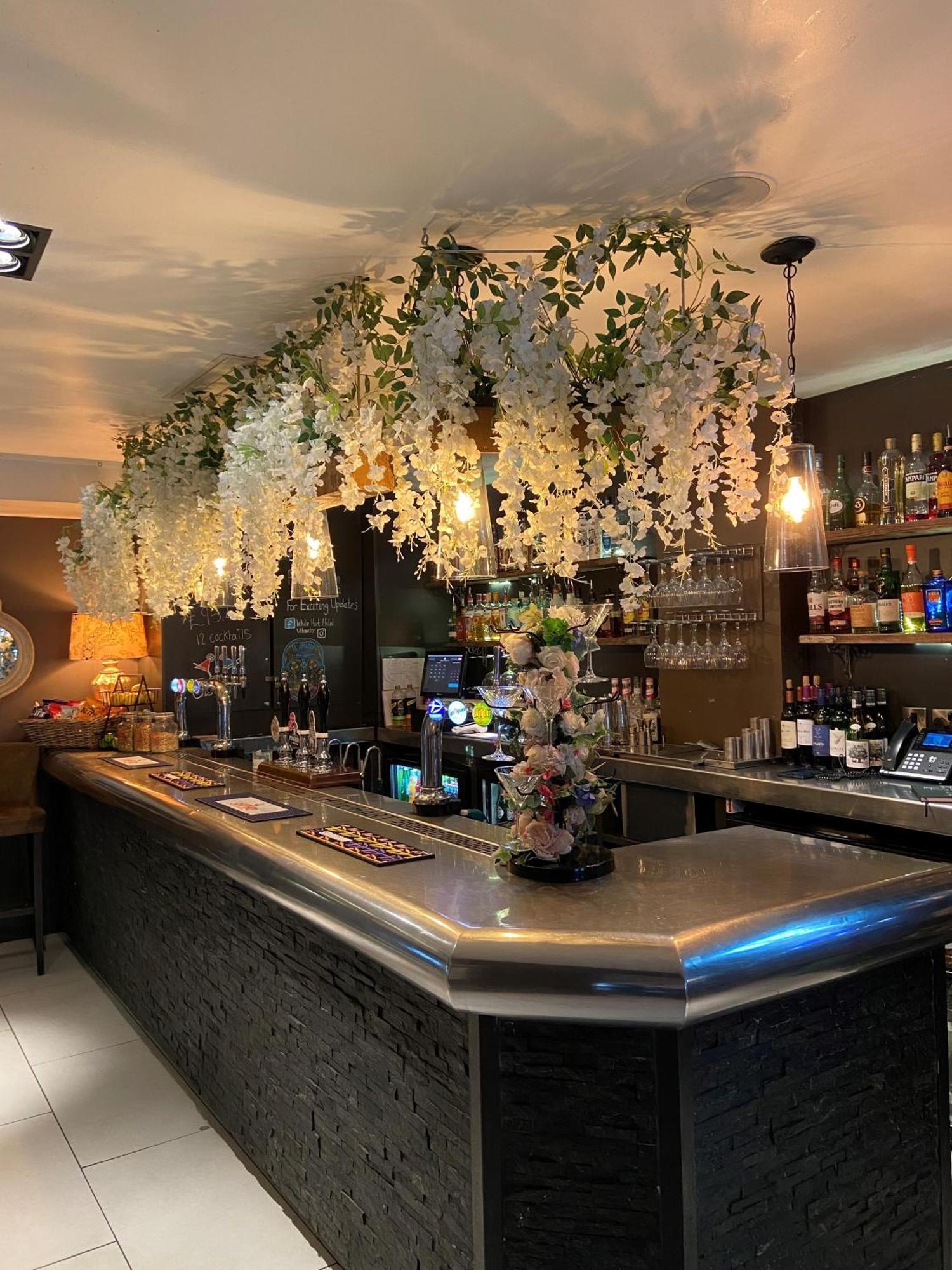אטוקסטר The White Hart Hotel מראה חיצוני תמונה